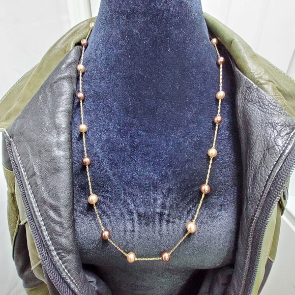 Roman RMN Signed Faux Taupe Champagne Pearl Thin Gold Necklace 30 Inch Vintage - Picture 2 of 8
